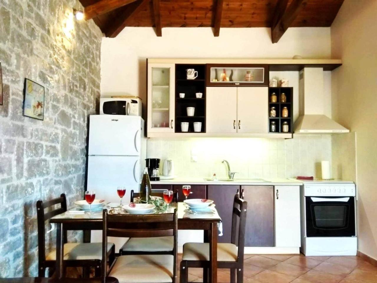 Atha-Tina:Traditional Stone Homes آغيوس نيكولاوس المظهر الخارجي الصورة